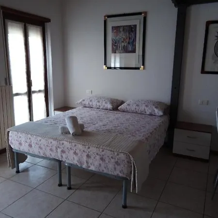 38 * Valeggio sul Mincio